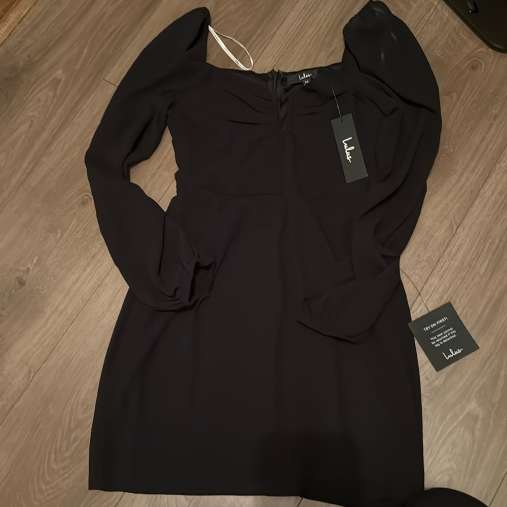 Lulus black dress